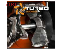 Il biotrituratore è dotato di un sistema si scarico Turbo in cui un'apposita turbina di aspirazione, creando una sorta di effetto sotto vuoto, risucchia ogni tipo di rifiuto verde, palme incluse, e poi lo soffia finemente triturato attraverso lo scarico.